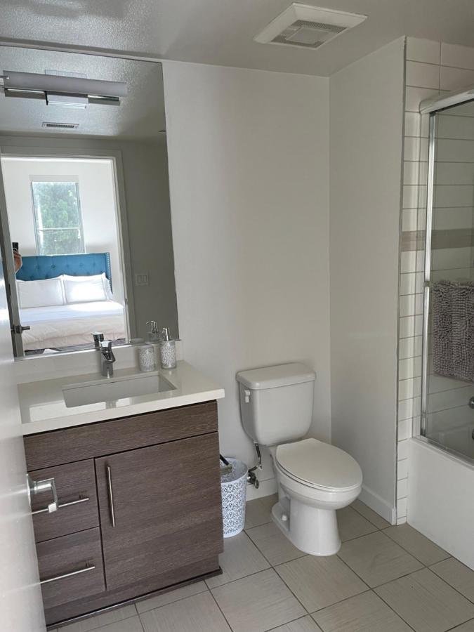 Las Palmas - Modern, Stylish, Spacious, Secure & Tranquil Condo With 2 Master Suite Bedrooms - Wlk To Sm Pier Los Angeles Exterior photo
