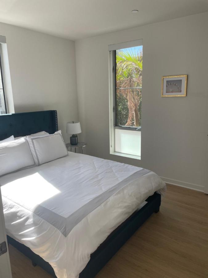 Las Palmas - Modern, Stylish, Spacious, Secure & Tranquil Condo With 2 Master Suite Bedrooms - Wlk To Sm Pier Los Angeles Exterior photo