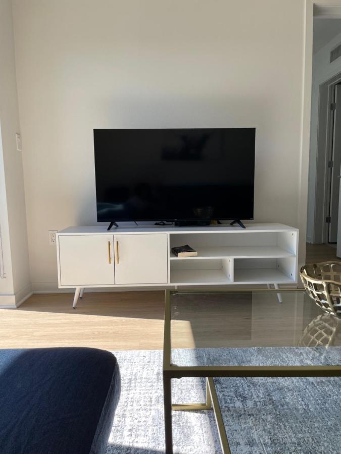 Las Palmas - Modern, Stylish, Spacious, Secure & Tranquil Condo With 2 Master Suite Bedrooms - Wlk To Sm Pier Los Angeles Exterior photo